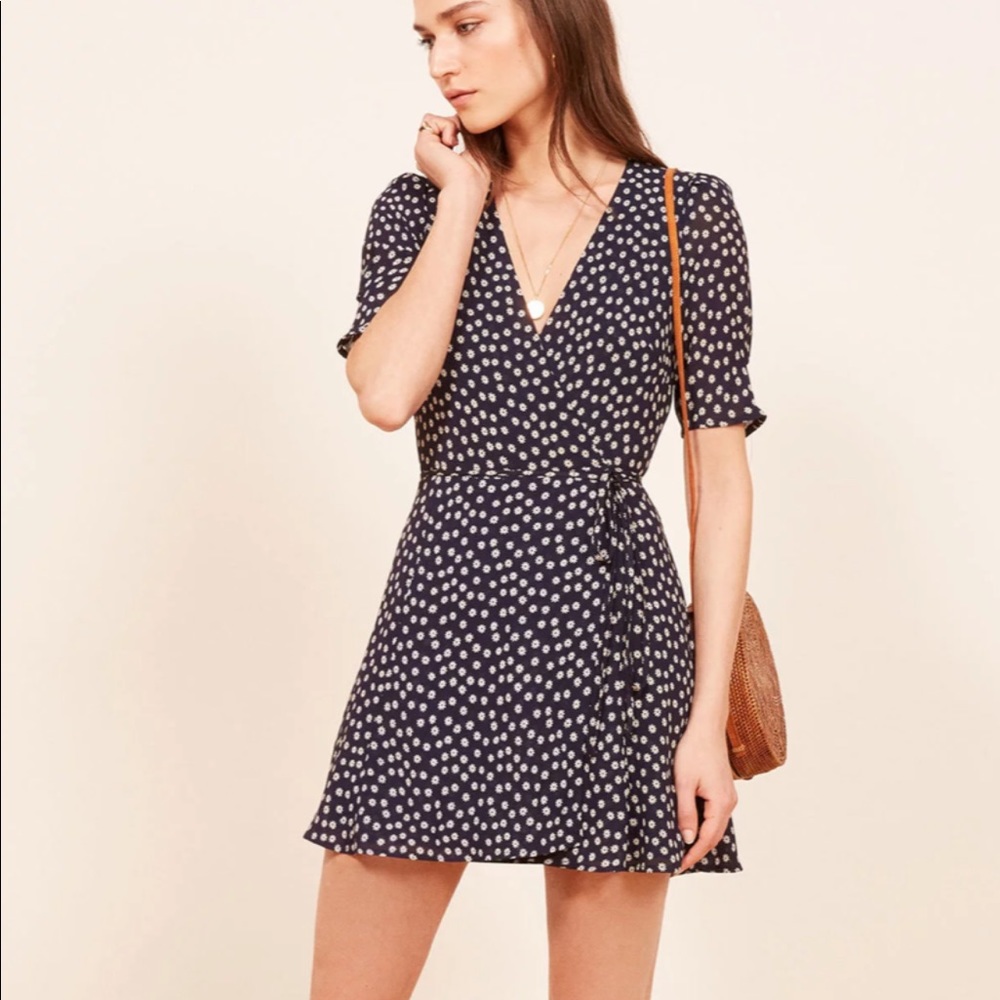 Reformation Lucky Wrap dress Medium